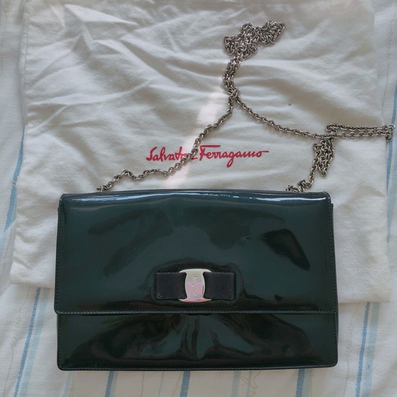 Ferragamo WOC - Picture 3 of 4
